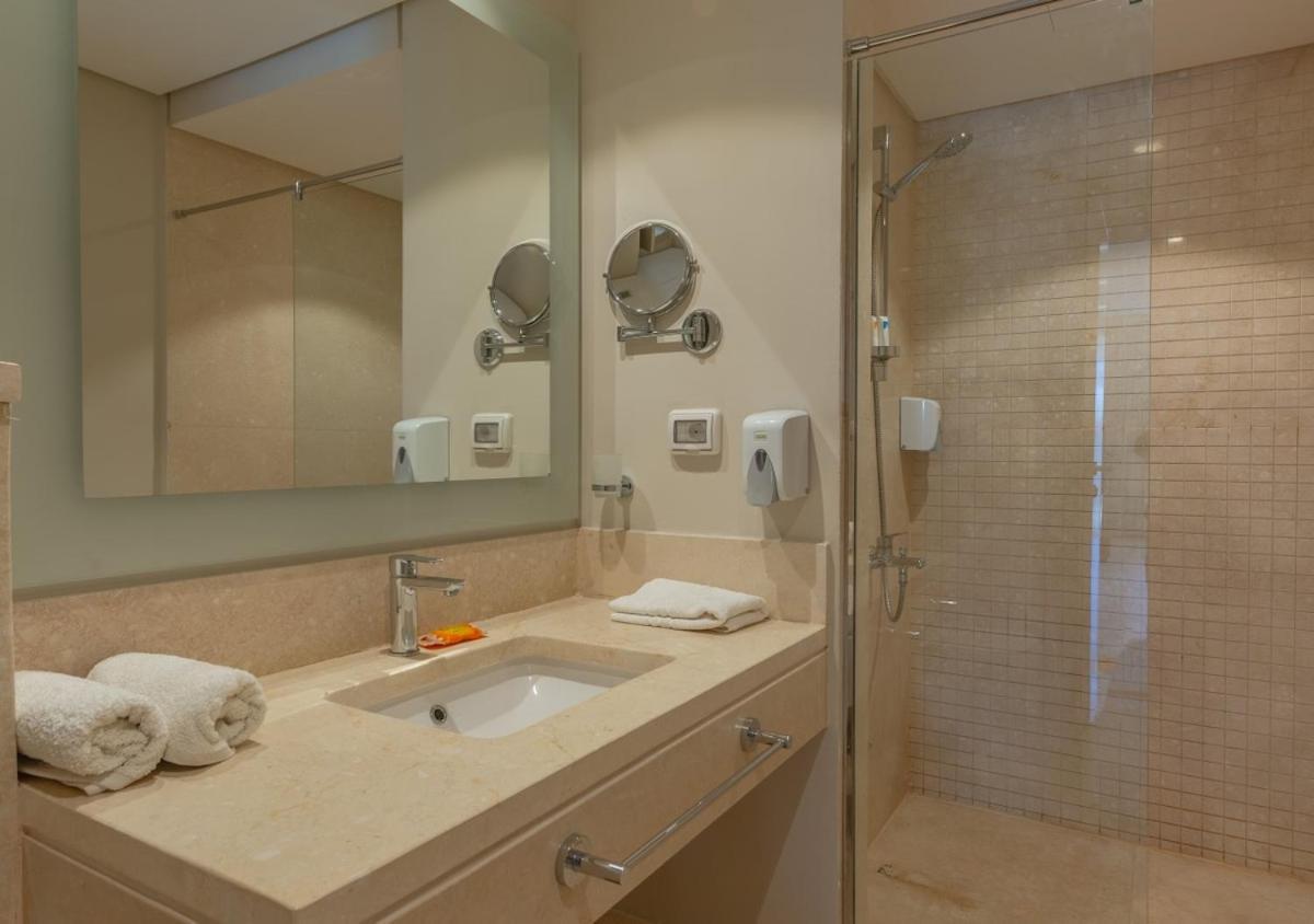 Apartmán Sea View 2br Mangroovy Gouna I Swimming Pool And Red Sea